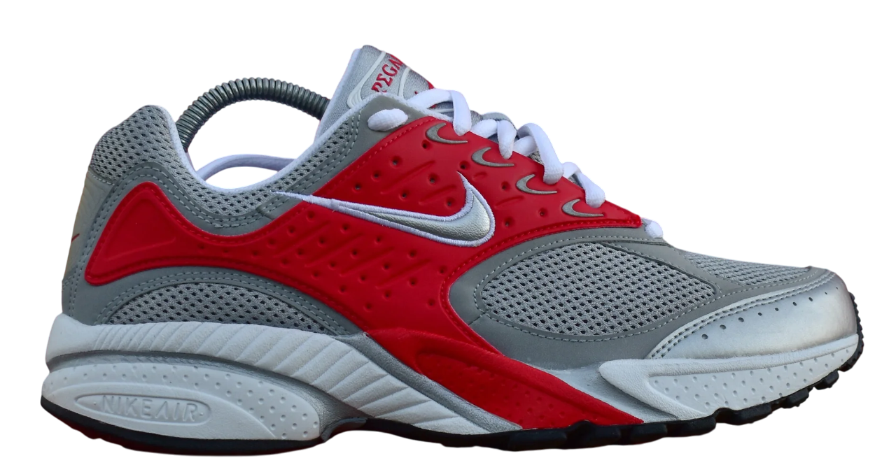 Nike Air Pegasus 2004 (W).png