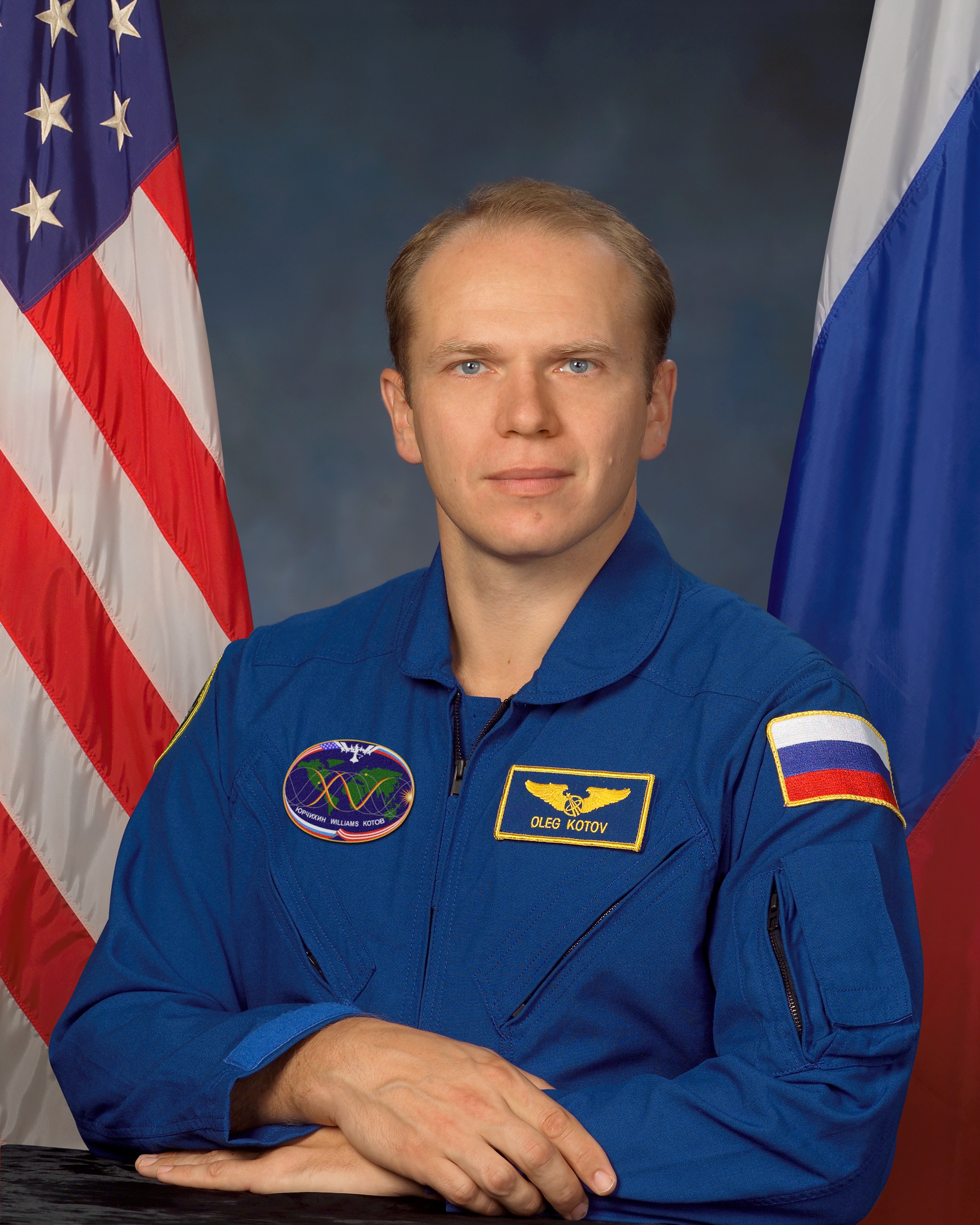 Файл:Oleg Kotov.jpg