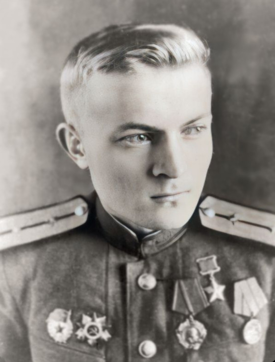 Пётр Максимович Крутов.jpg