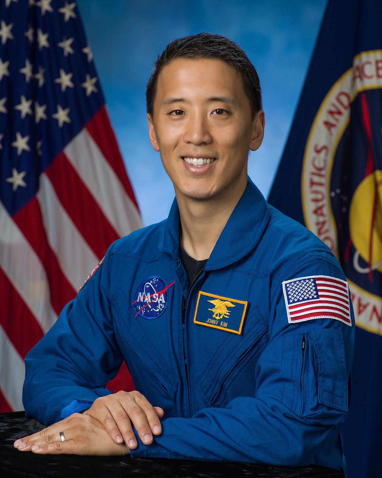 Файл:Jonny Kim official portrait.jpg
