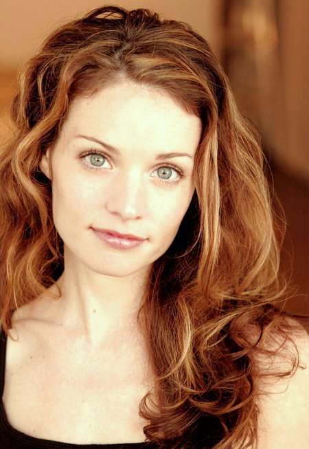 Kinopoisk.ru-Lisa-Brenner-265544.jpg