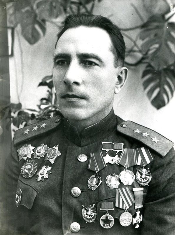 Катуков М.Е. 1.jpg