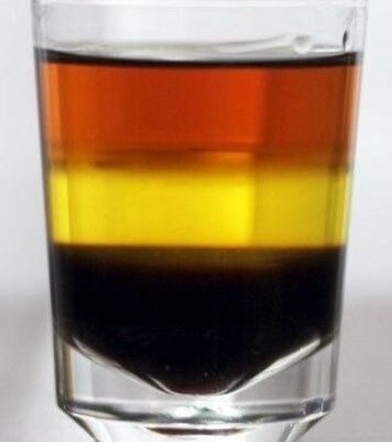 КГБ (коктейль) 2.jpg