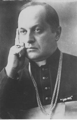 AntonijOkolo-Kulak.jpg
