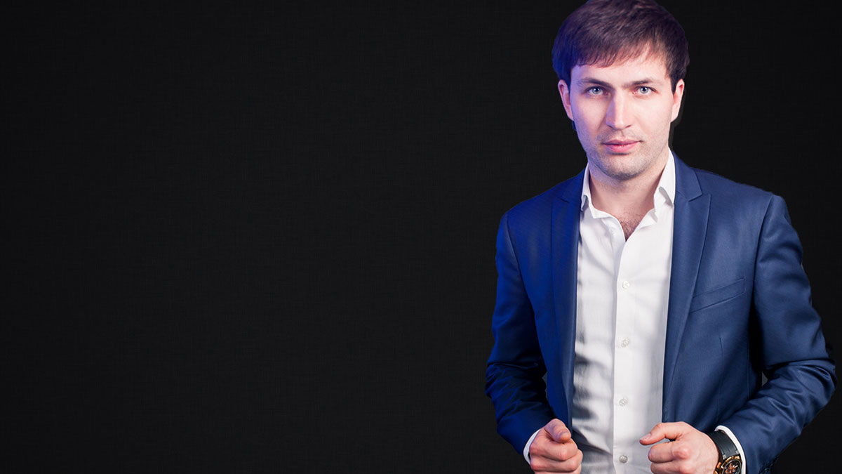 Azamat Bekov.jpg