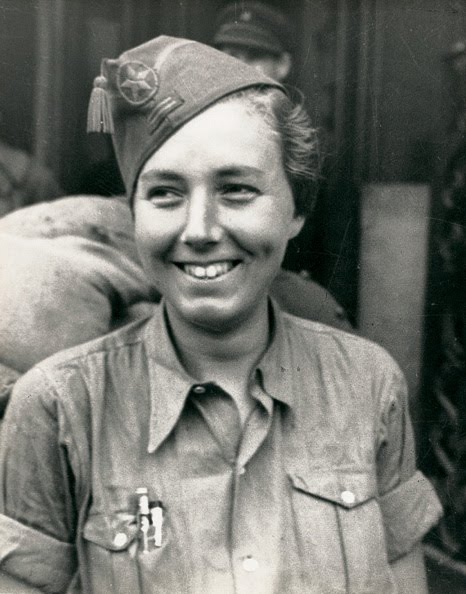 Fanny Centelles.jpg