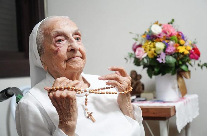 InahCanabarroLucas.jpg