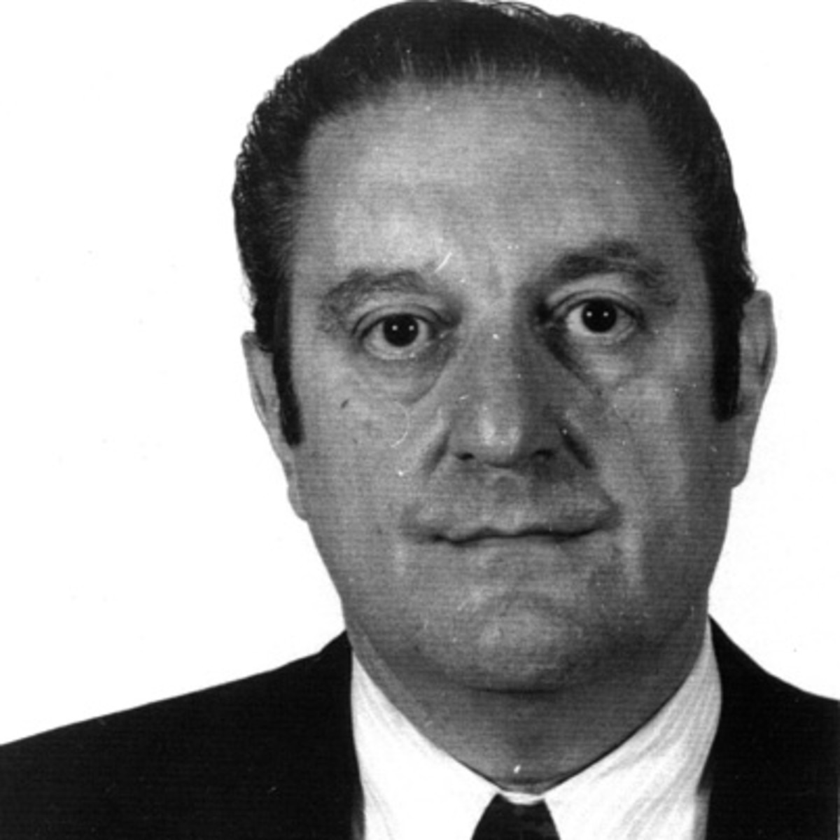 Paul-castellano-329028-1-402.jpg