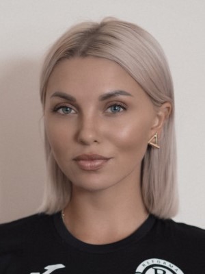 Файл:Алёна Игоревна Голоснова.jpg