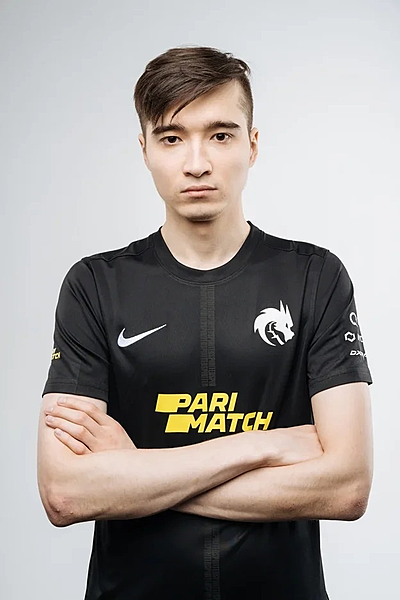 Файл:Айрат «Silent» Газиев (киберспортсмен).png