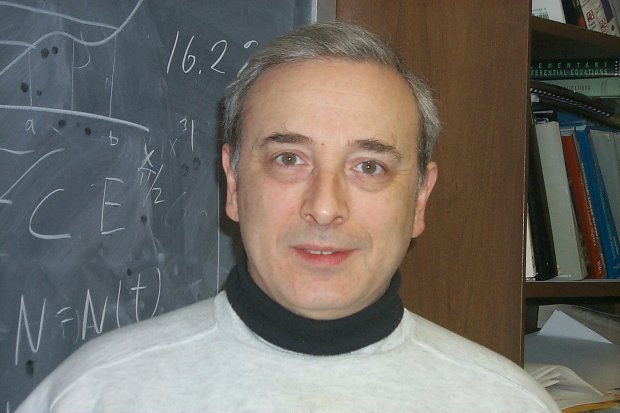 915794 2065488.jpg