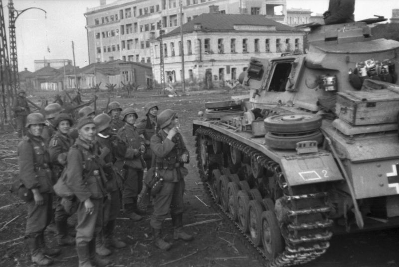 Немцы в Воронеже в июле 1942. 4.jpg
