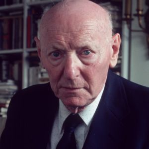 Isaac-bashevis-singer-9484987-1-402.jpg