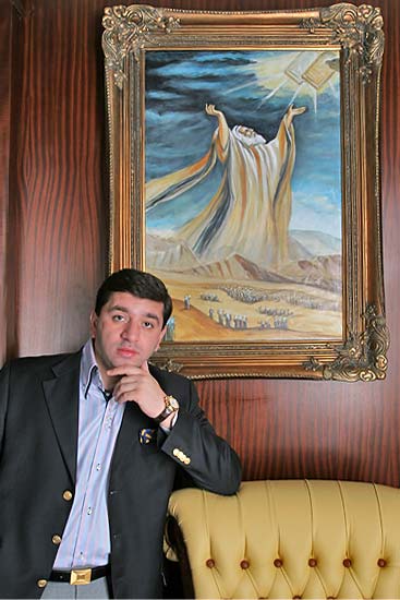 Elashvili 33 b.jpg