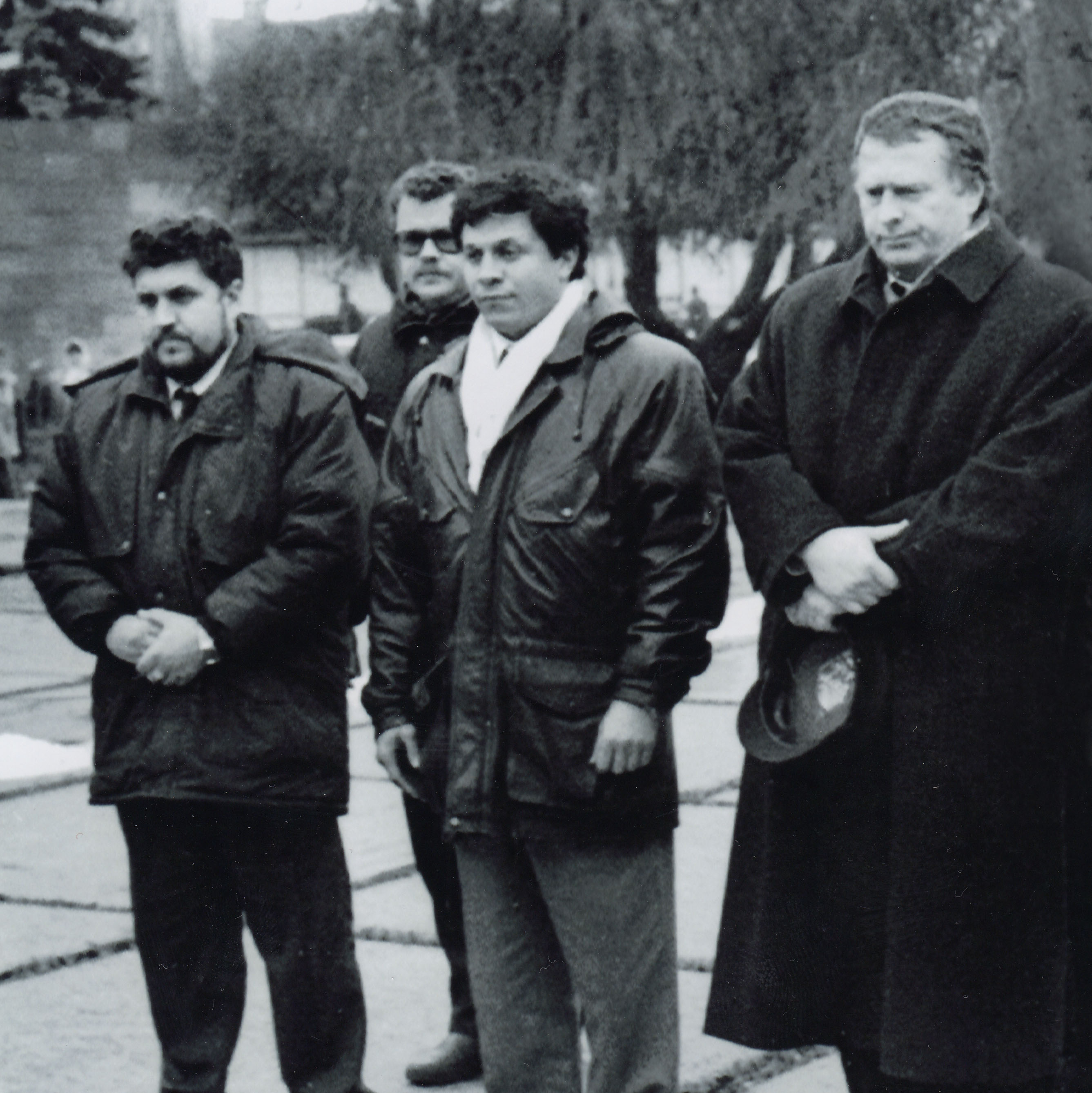 17 ноября 1994. Александр Травников (руководитель избирательного штаба ЛДПР в Краснодарском крае), Коломийцев и Жириновский