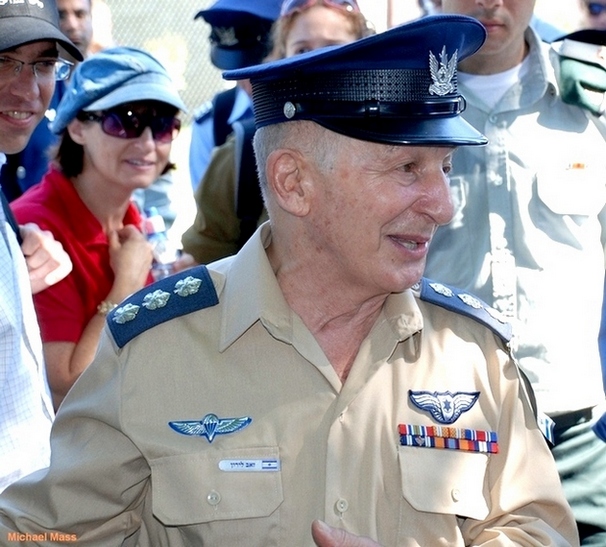 50284305.jpg