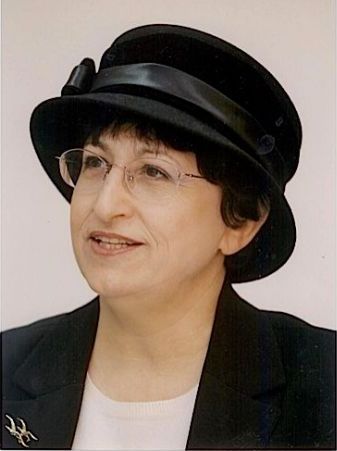 Sisterhood-adinabarshalom2-11302011-1425826129.jpg