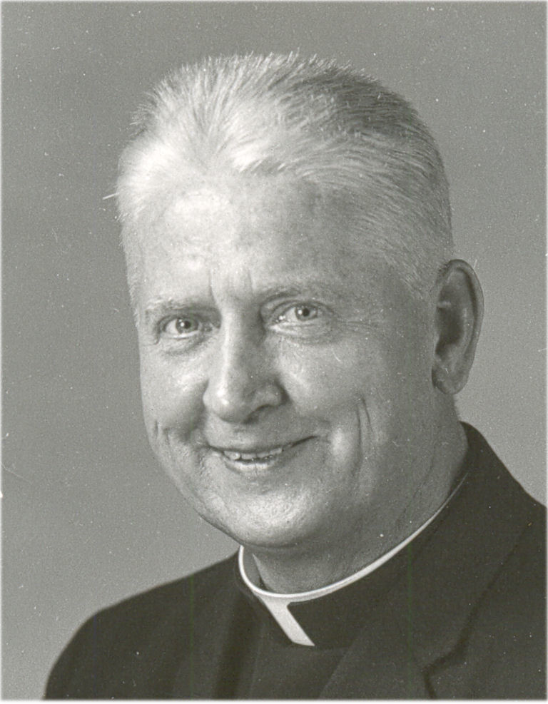 Файл:WalterCiszek.jpg