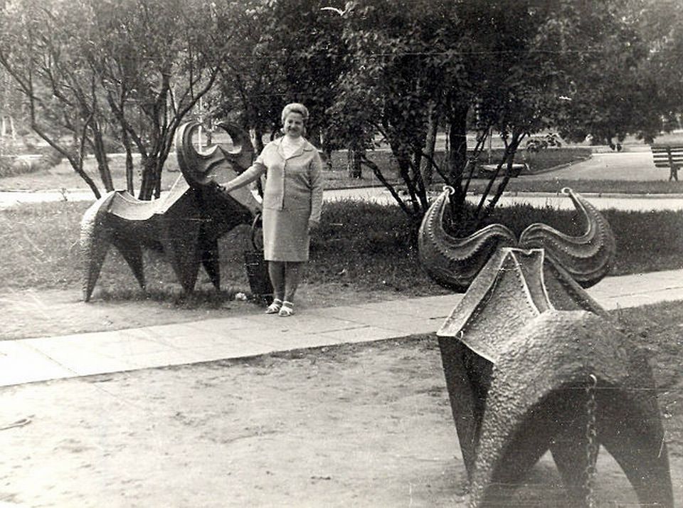 Металлические бычки (фото 1973 года)