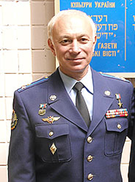 12112735 35b39056.png