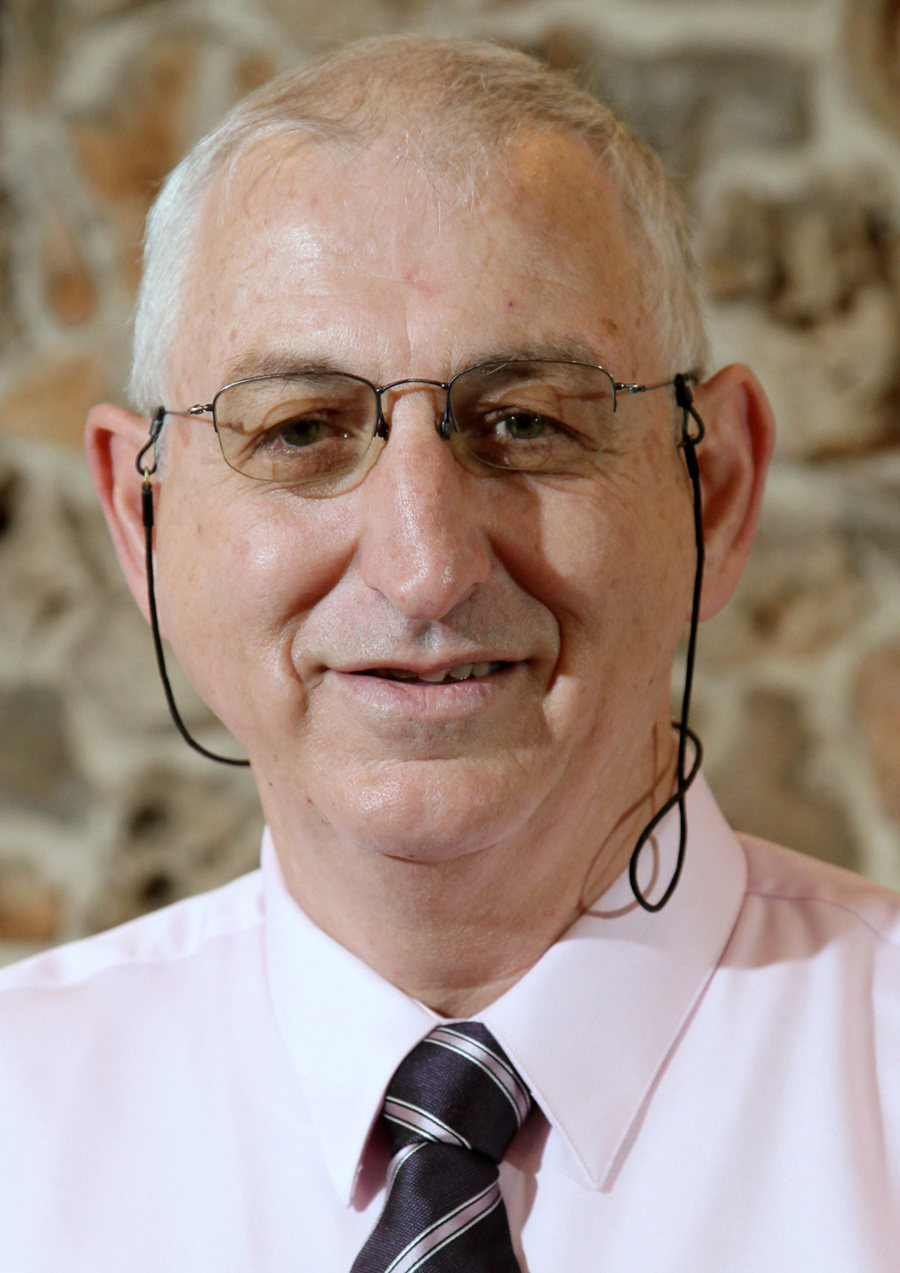Izik-Kirshenbaum-300-dpi-1.jpg