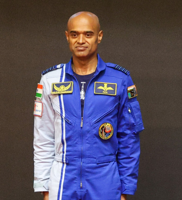 Файл:Group Captain Prasanth Balakrishnan Nair.jpg