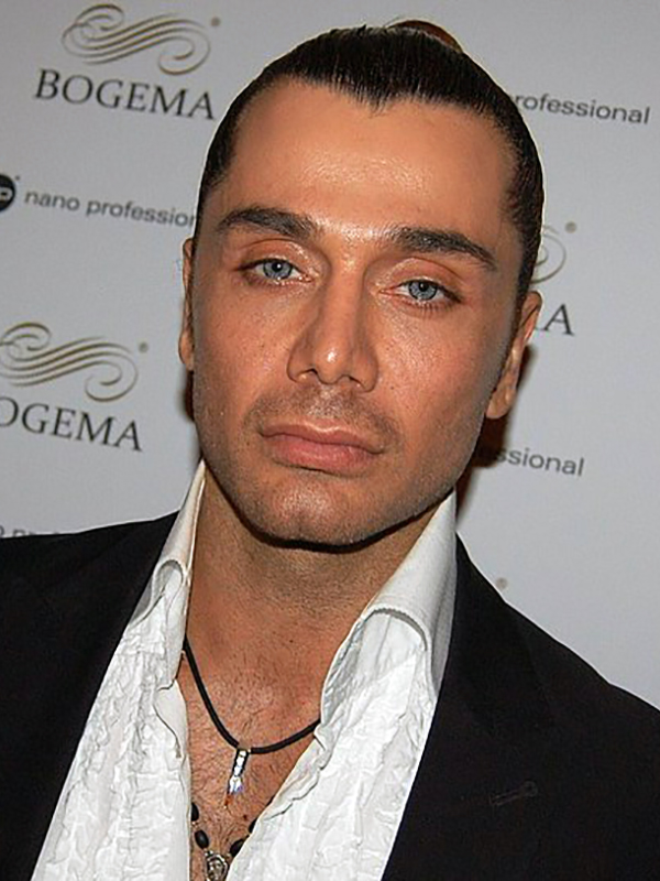 AslanAhmadov.jpg
