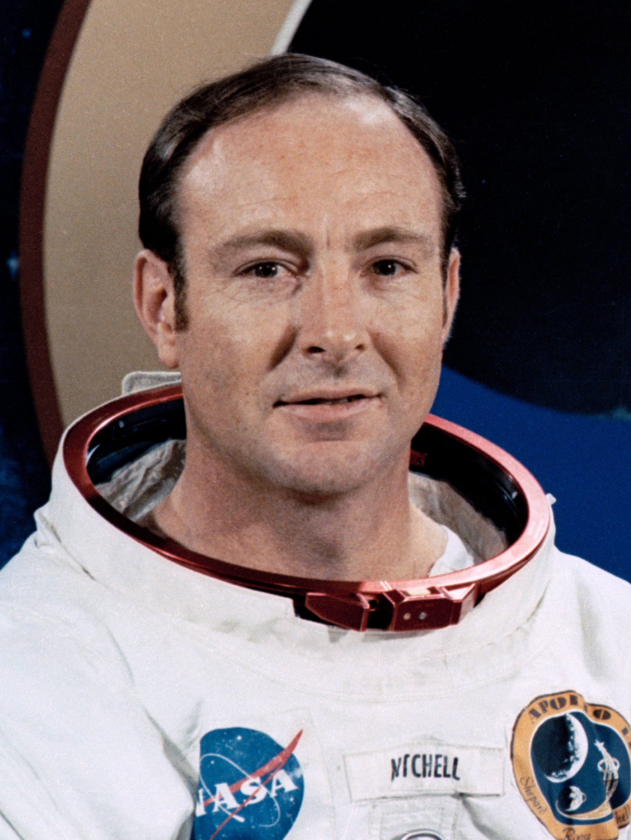 Edgar Mitchell (3x4 cropped).jpg
