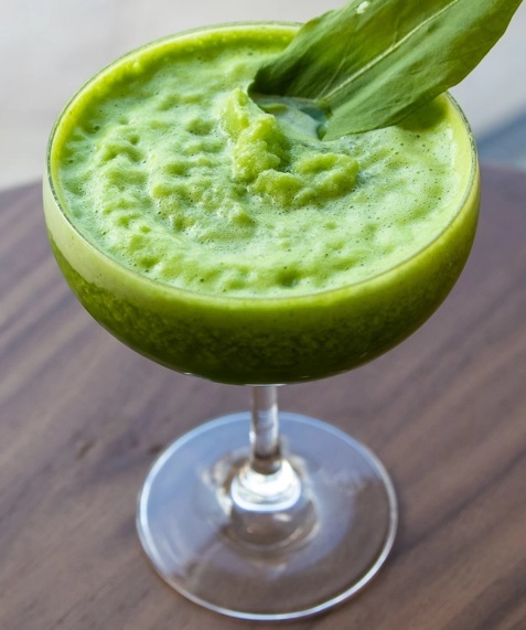 Файл:Frozen Sorrel (коктейль).jpg