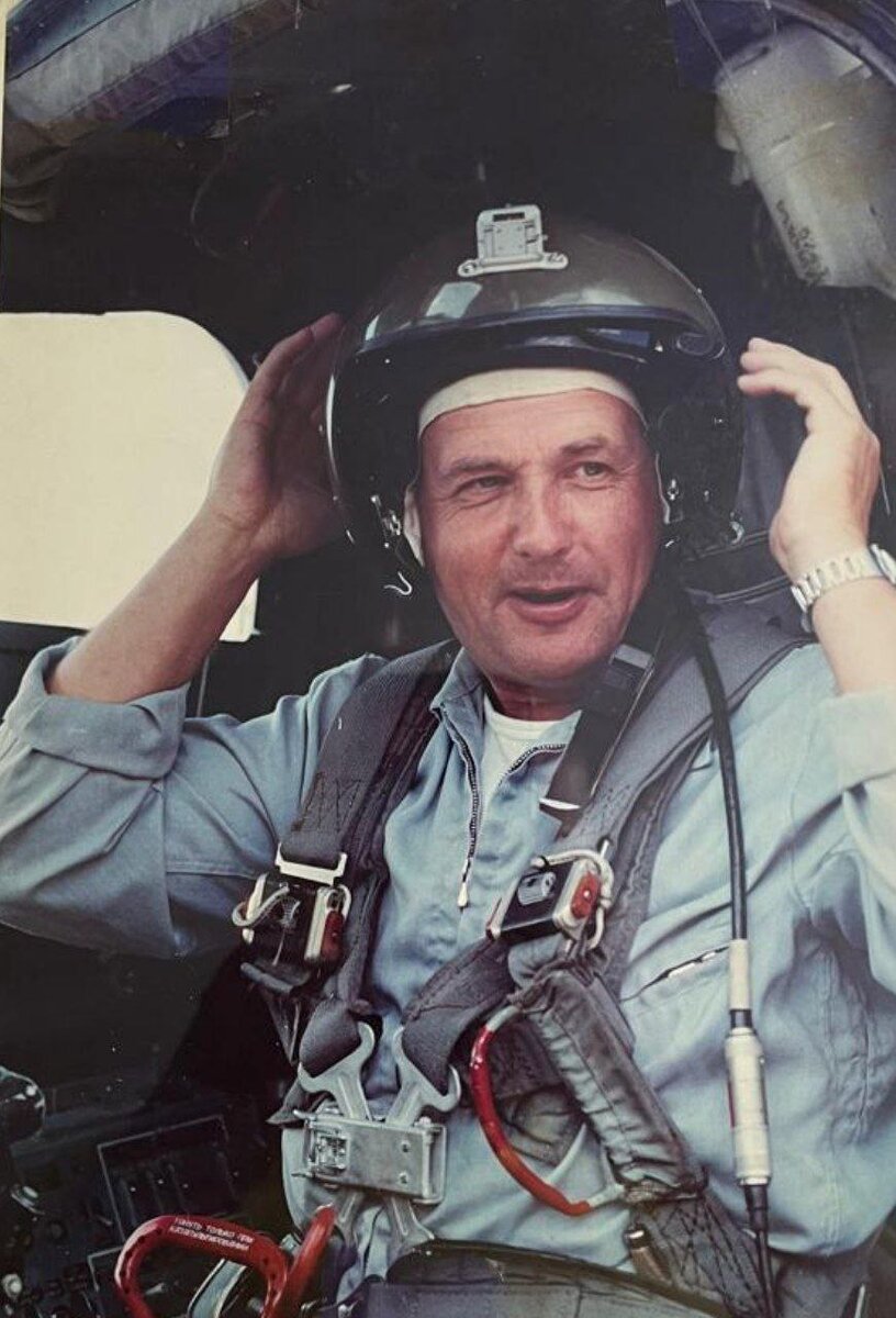 Дмитрий Автухов.jpg