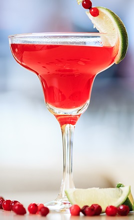 Файл:Aprina Cosmopolitan (коктейль).jpg