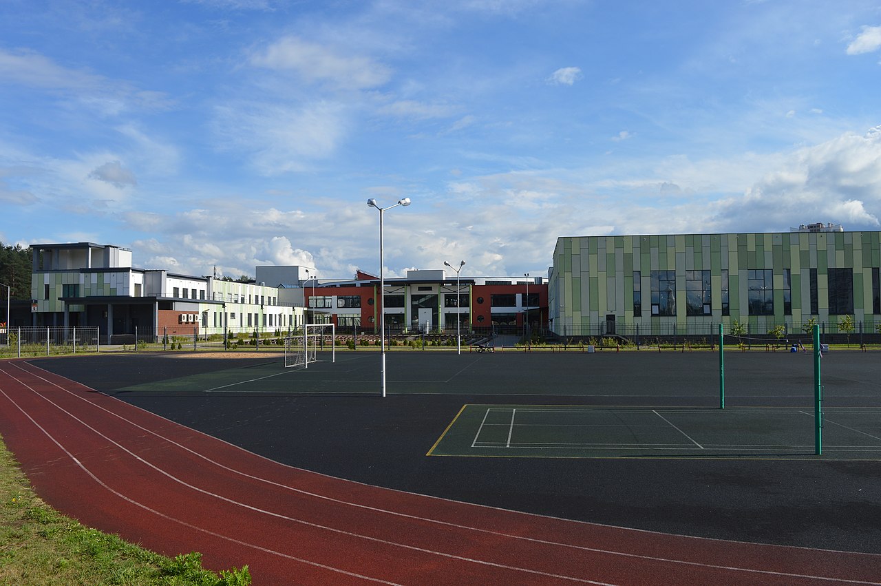 Файл:School61_2.jpg