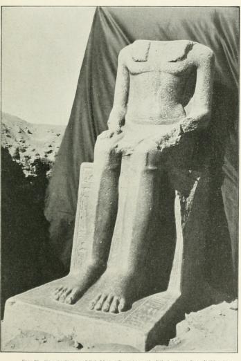 Statue Khaneferre Breasted.jpg