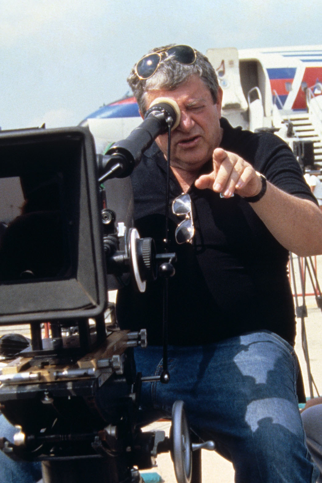 Файл:Menahem golan.jpg