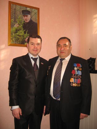 Тарасюк и депутат Госдумы Дмитрий Литвинцев