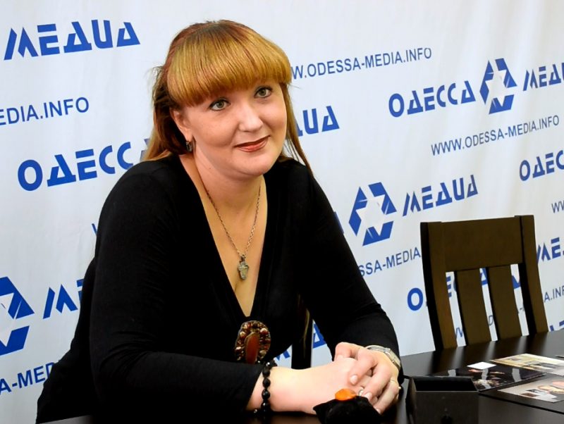 Vdovichenko-broshka2-800x602.jpg