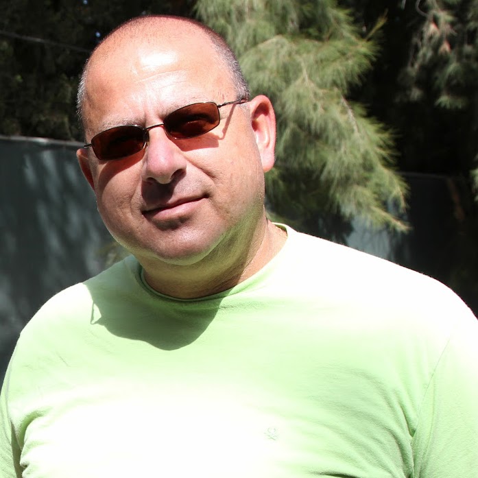 יוני מוקטן.jpg