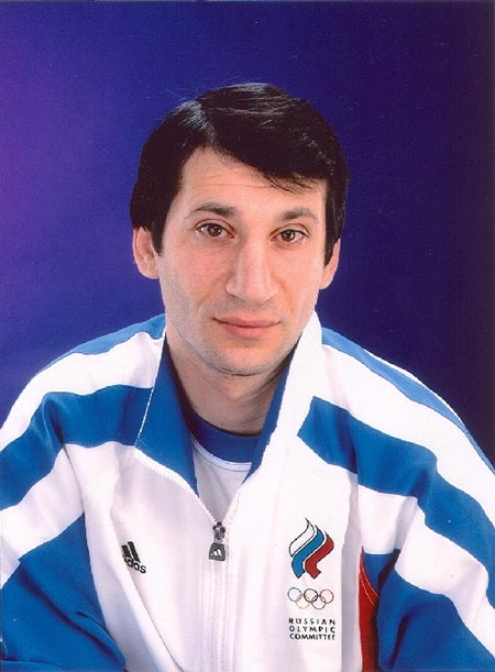 66164306 shev1.jpg