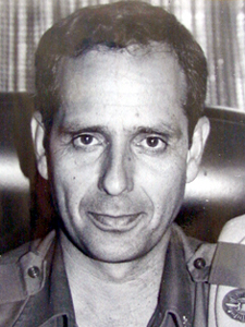 11-dotan.jpg