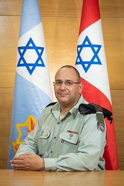 טל אהרון.jpg