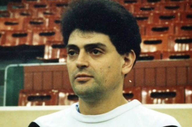 1zv5kbkaszqn7-viktor-reznikov.jpg