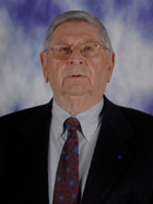 Zvi laron.jpg