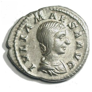 061 iuliamaesa.jpg