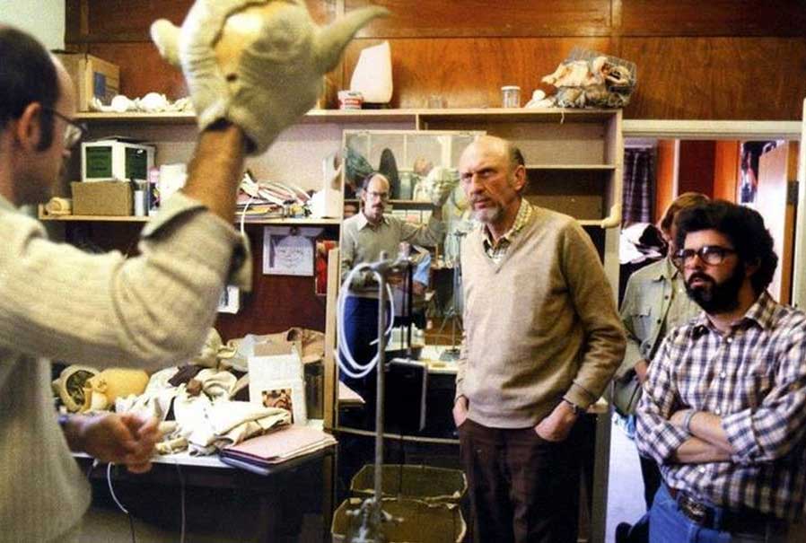 Frank-Oz-showing-a-Yoda-prototype-to-Irvin-Kershner-and-George-Lucas.jpg