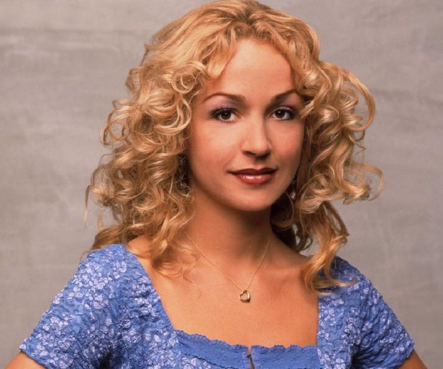 Marissa-ribisi-1.jpg