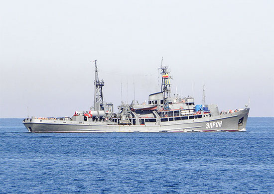 Black Sea Fleet rescue ship Epron finished task performance in India.jpg