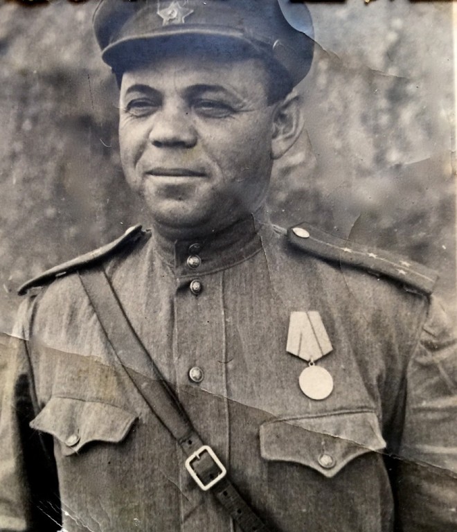Gurdzhi4.jpg