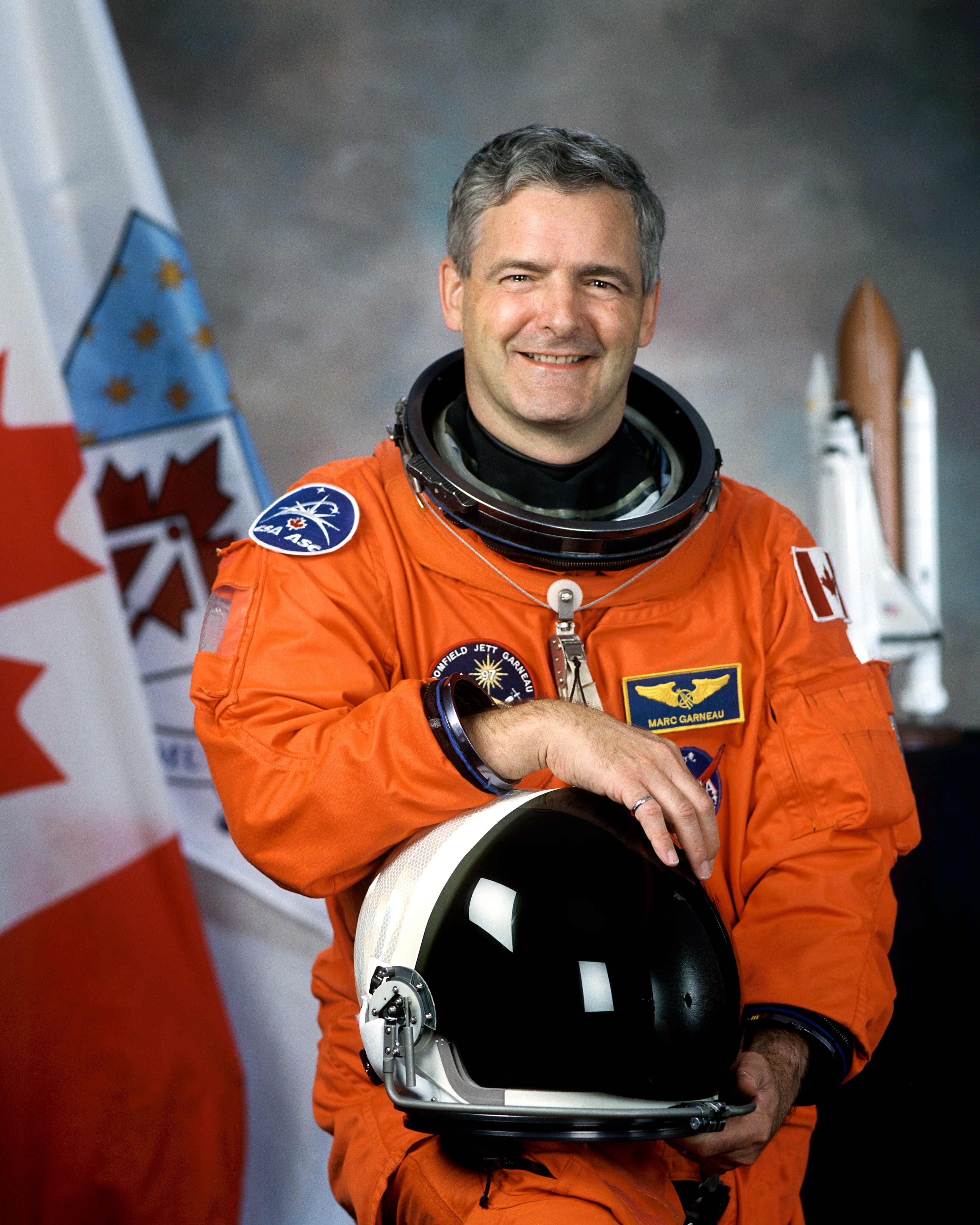Marc Garneau STS-97.jpg