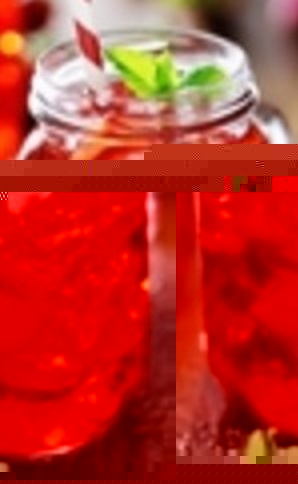 Файл:Черри баббл гам тоник (коктейль).jpg