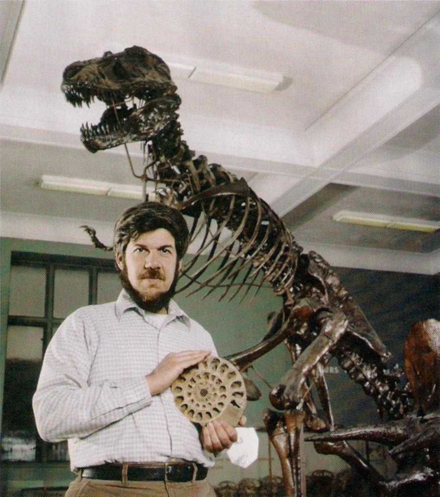 1523064782-stephen-jay-gould.jpg